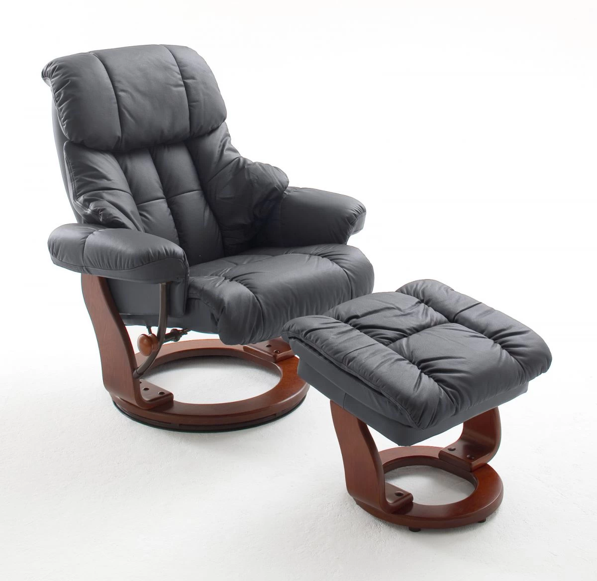 Relaxsessel Calgary In Schwarz Leder Und Walnuss Mit Hocker Funktionssessel 90 X 104 Cm Schlafsessel Fernsehsessel 8 Relaxsessel Calgary In Schwarz Leder Und Walnuss Mit Hocker Funktionssessel 90 X 104 Cm Schlafsessel Fernsehsessel – Bild 6