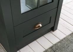 Vitrine "Forres" In Grün Landhaus Wohn- Und Esszimmer Vitrinenschrank 50 X 197 Cm 12 Vitrine "Forres" In Grün Landhaus Wohn- Und Esszimmer Vitrinenschrank 50 X 197 Cm -Wohnwelt Verkauf 8727 3