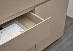 Kommode "Palamos" In Warmgrau Matt Lackiert Und Akazie Massiv Wohn- Und Esszimmer Sideboard 100 Cm 15 Kommode "Palamos" In Warmgrau Matt Lackiert Und Akazie Massiv Wohn- Und Esszimmer Sideboard 100 Cm -Wohnwelt Verkauf 9385 4